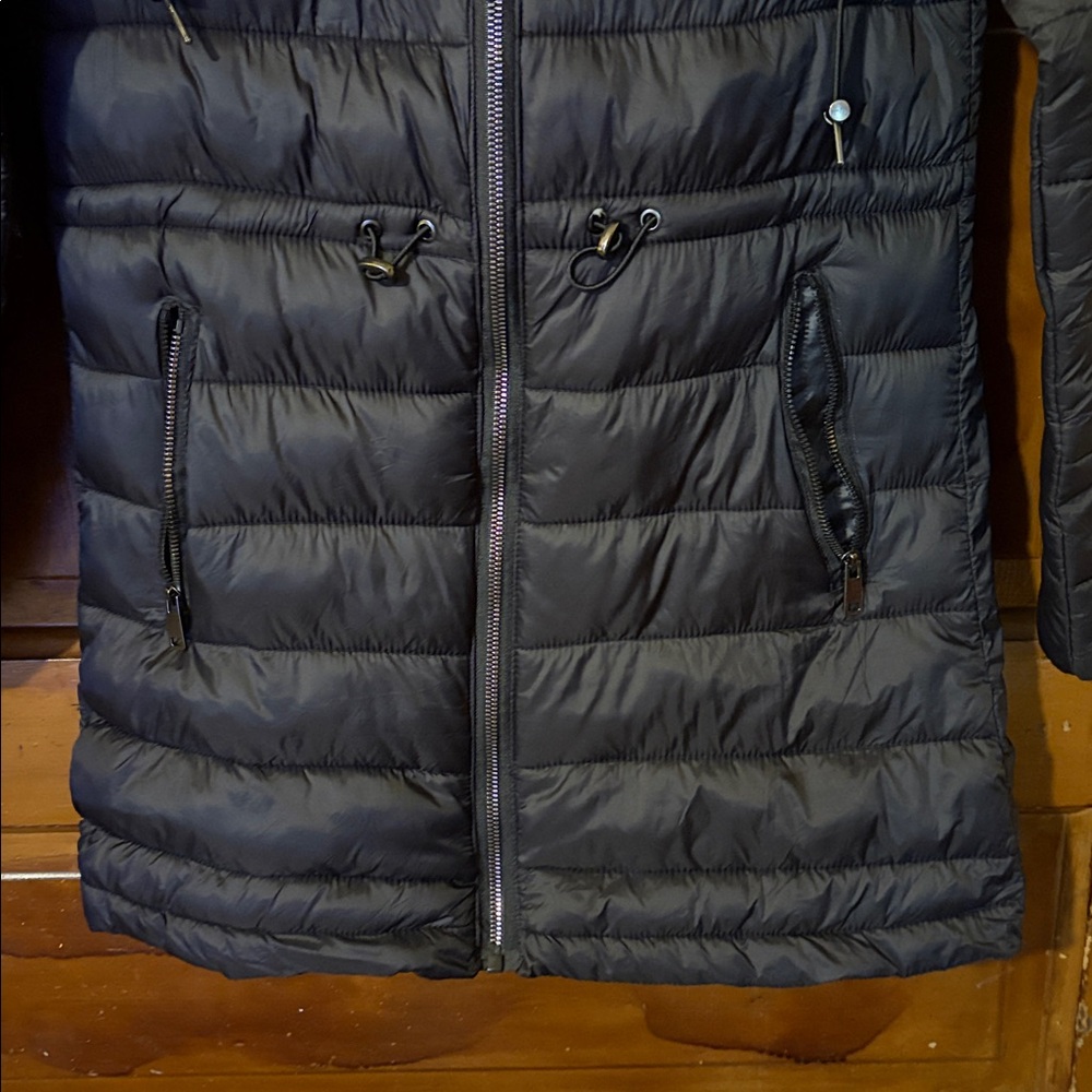 Black Puffer Jacket - Picture 3 of 5